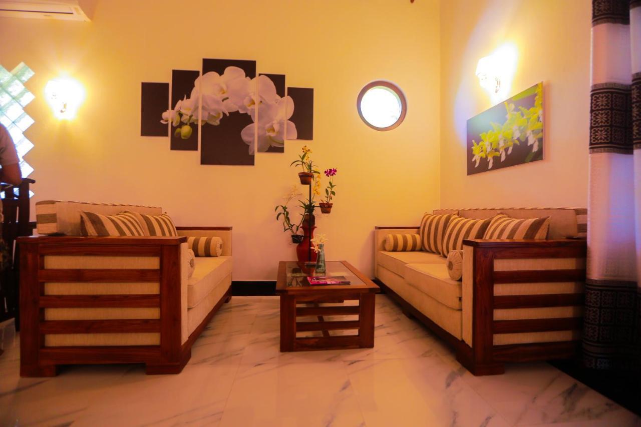 Sri Lankan Villa Elagawagoda Exteriör bild